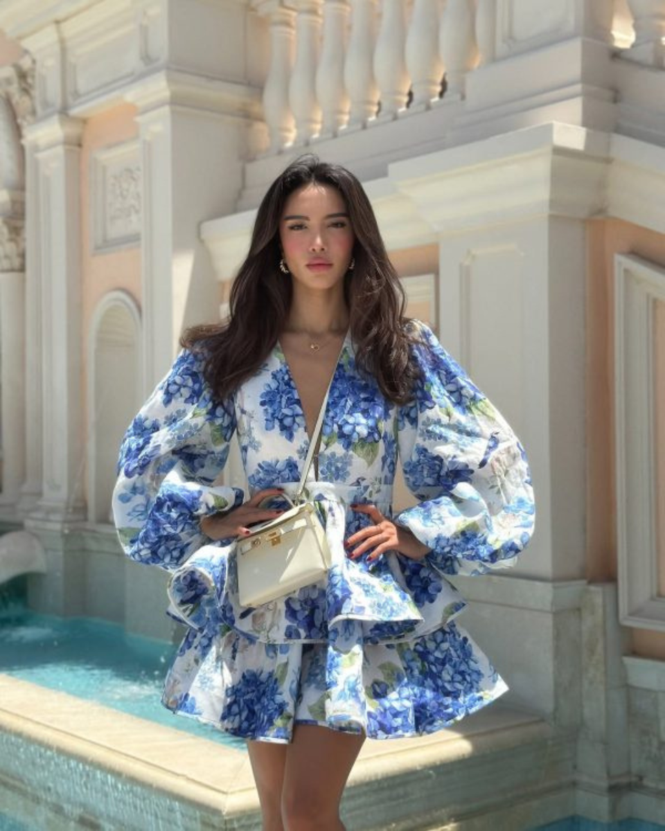 Noelia • Vestido Corto Peplum Escultural