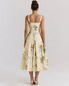 Alberta • Vestido Midi Floral Entallado