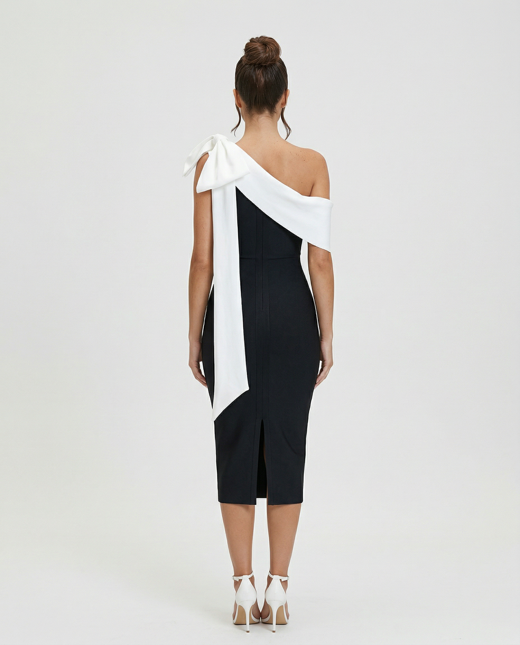 Évelyne • Vestido Sculpt Asimétrico
