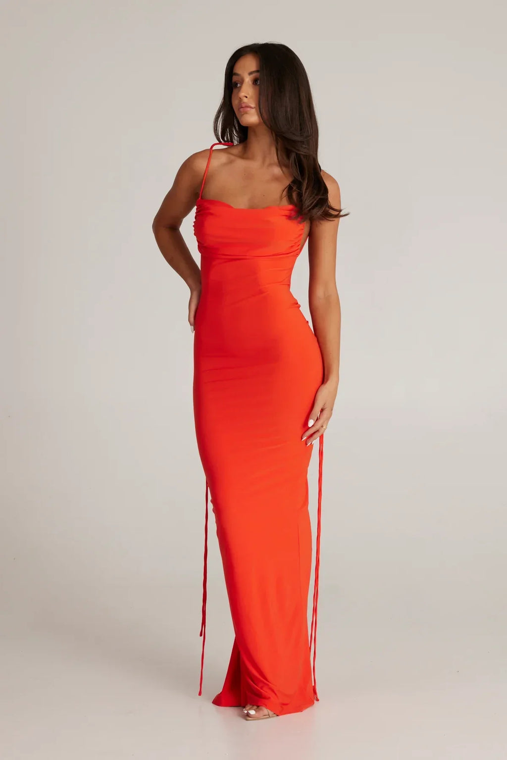 Alessia • Vestido Maxi Elegante